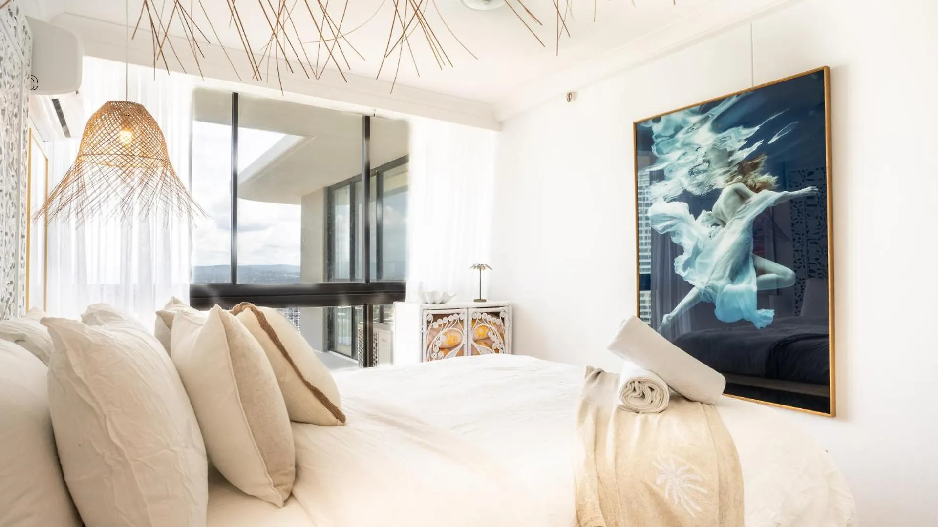 My Surfers Seaview Apartment Gold Coast
